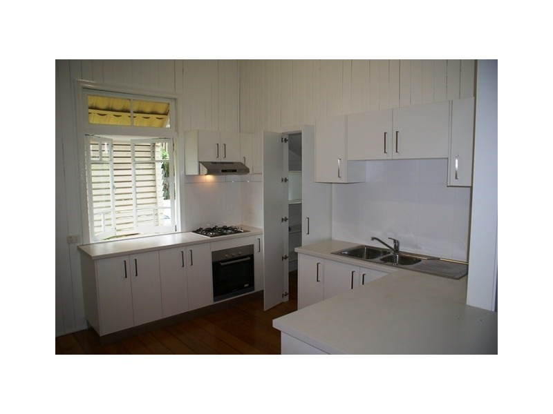 274 Oxley Road, Graceville QLD 4075