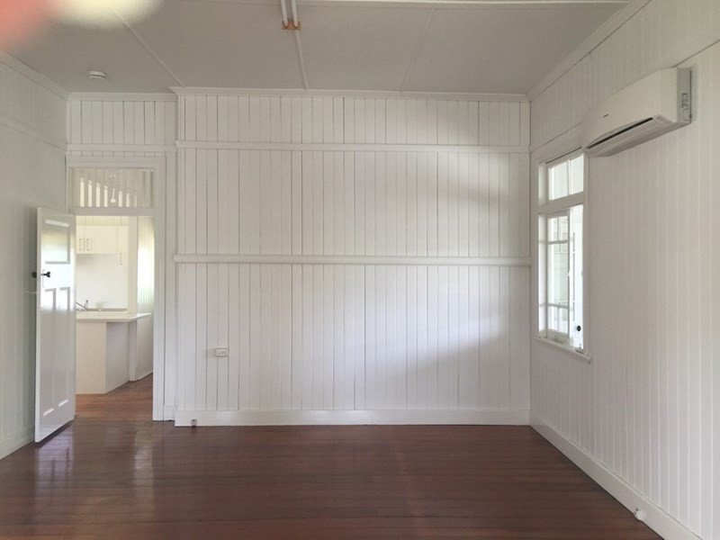 274 Oxley Road, Graceville QLD 4075