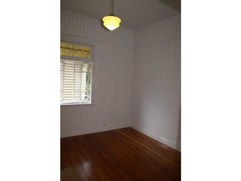 274 Oxley Road, Graceville QLD 4075