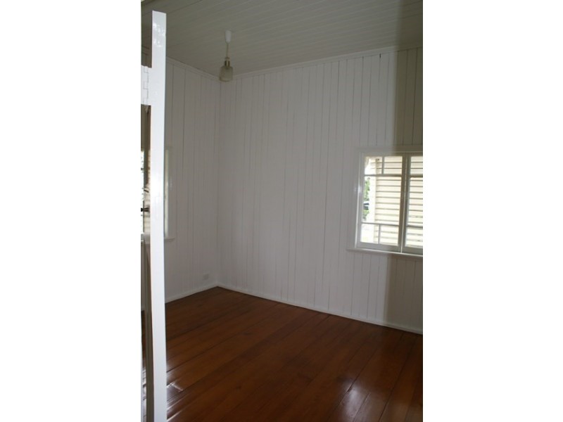 274 Oxley Road, Graceville QLD 4075