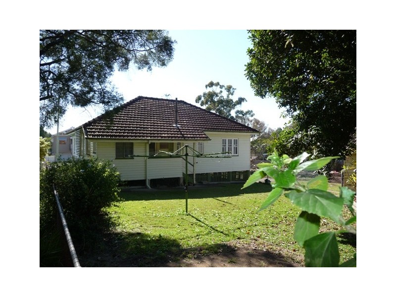 11 Collins Street, Corinda QLD 4075