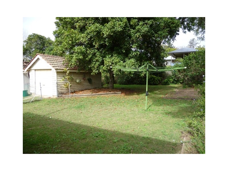 11 Collins Street, Corinda QLD 4075