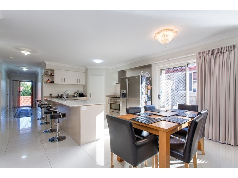 4B Prestwick Street, Oxley QLD 4075