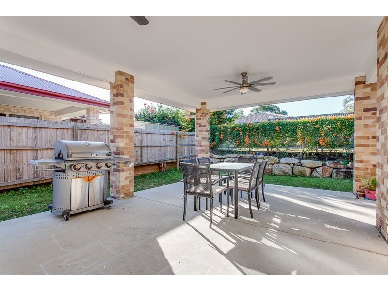 4B Prestwick Street, Oxley QLD 4075