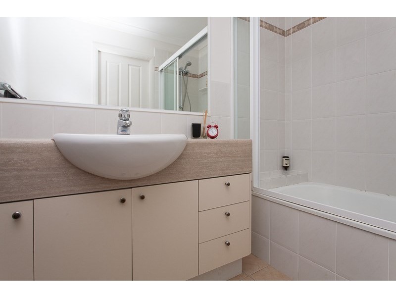 102/32 Maryvale Street, Toowong QLD 4066