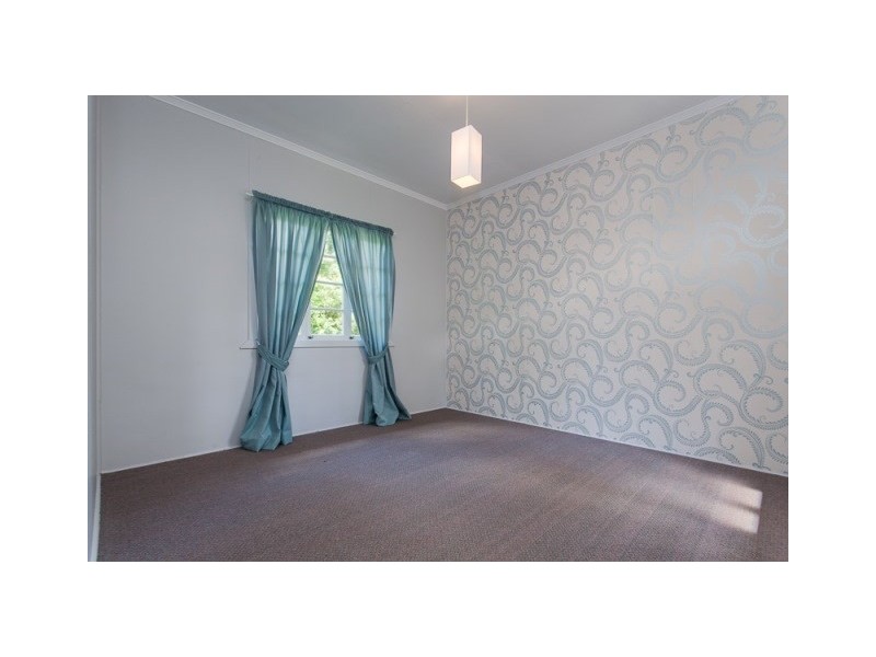 85 Ardoyne Road, Oxley QLD 4075