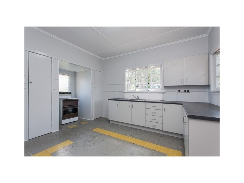 85 Ardoyne Road, Oxley QLD 4075