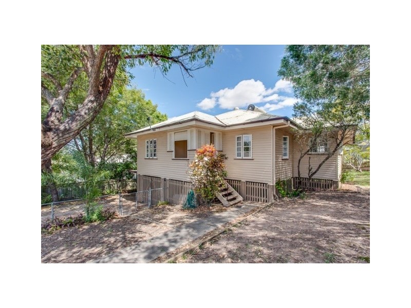 85 Ardoyne Road, Oxley QLD 4075