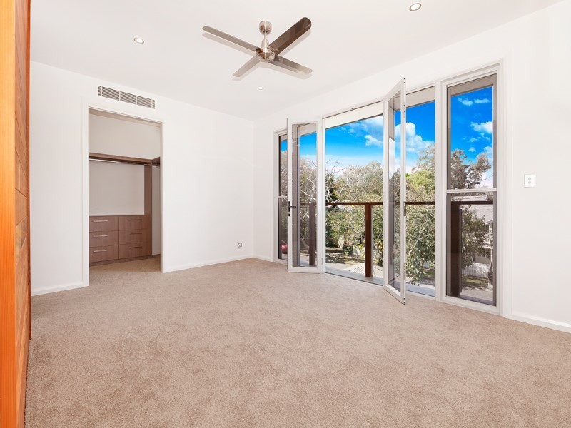 87 Victoria Avenue, Chelmer QLD 4068