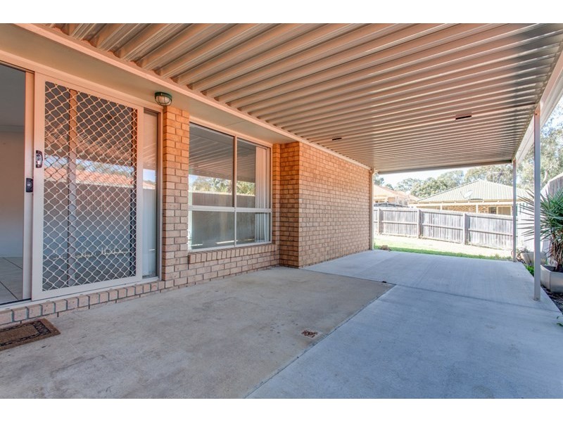 8 Mingela Place, Forest Lake QLD 4078