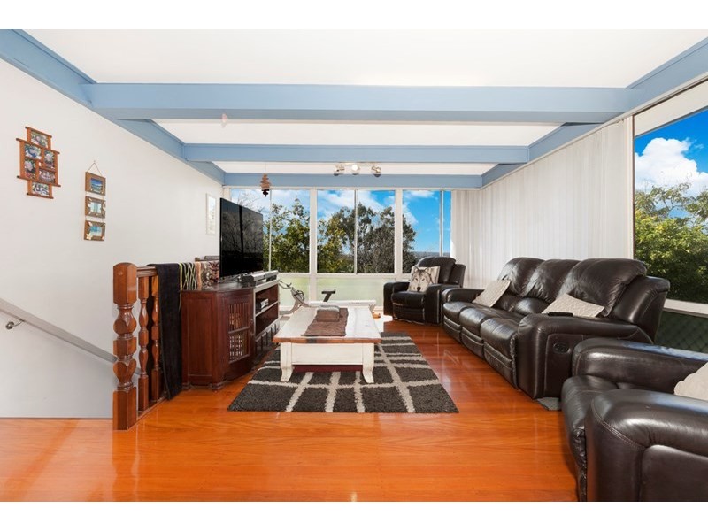 15 Patwin Street, Oxley QLD 4075