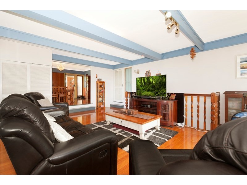 15 Patwin Street, Oxley QLD 4075