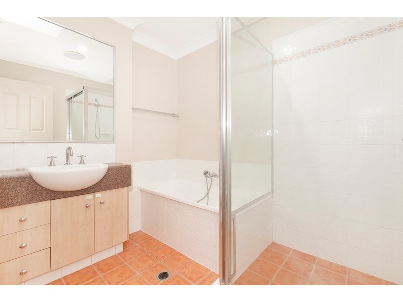 42/100 Oakmont Avenue, Oxley QLD 4075