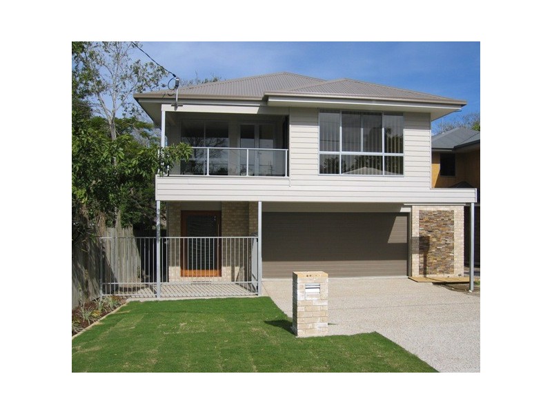 20 Camelot Street, Tennyson QLD 4105