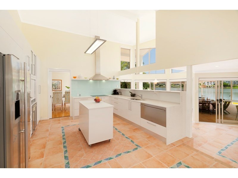 31 Baikal Place, Westlake QLD 4074