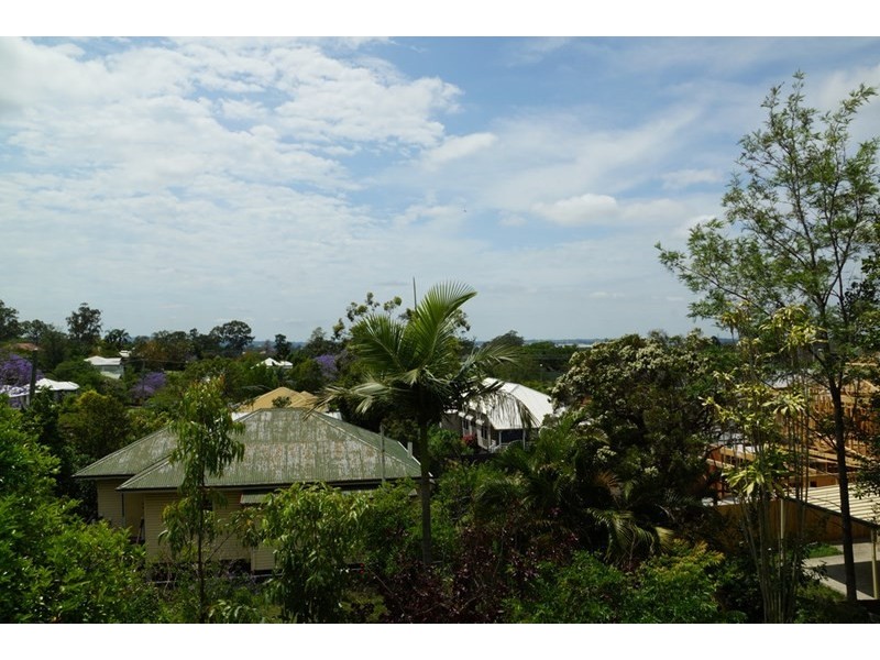 33 Henderson Street, Oxley QLD 4075