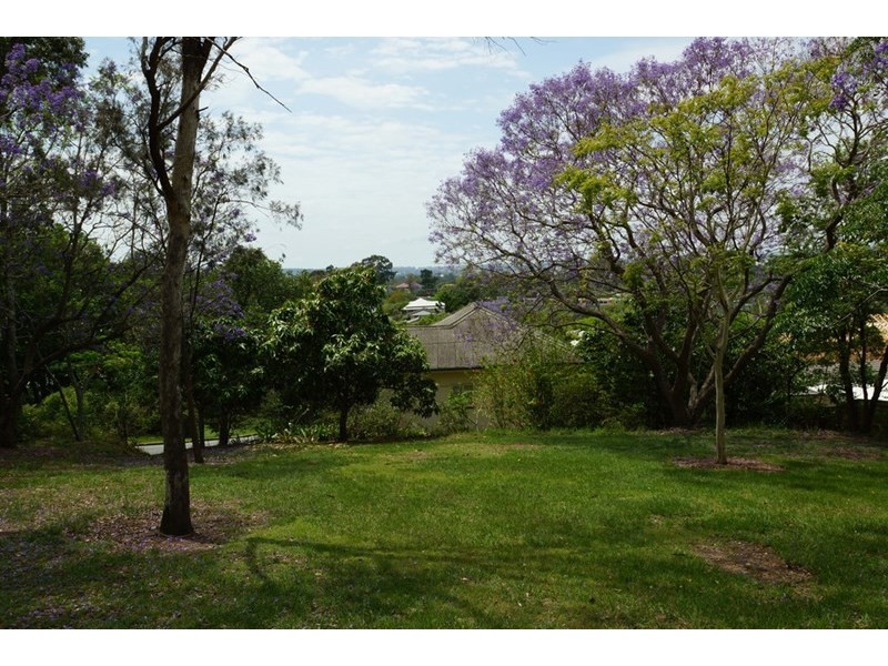 33 Henderson Street, Oxley QLD 4075