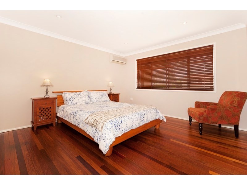 29 Edmondson Street, Corinda QLD 4075