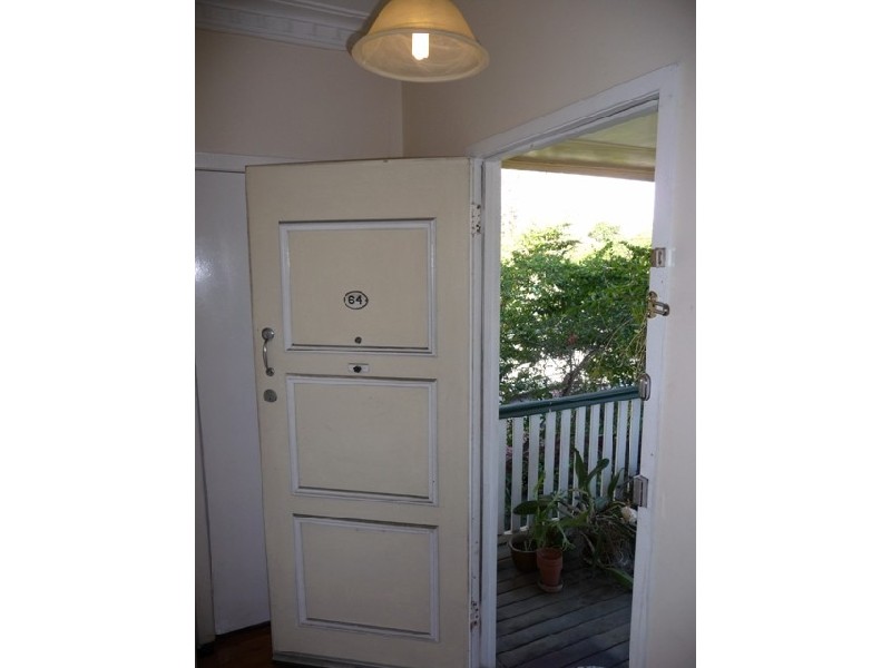 64 Graceville Avenue, Graceville QLD 4075