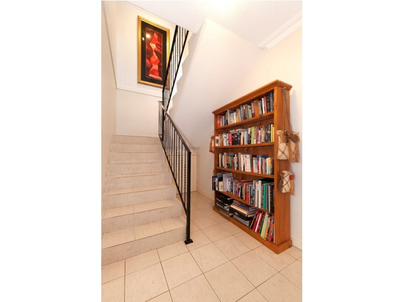 4/17 Rosecliffe Street, Highgate Hill QLD 4101