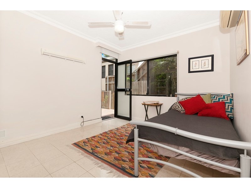 4/17 Rosecliffe Street, Highgate Hill QLD 4101