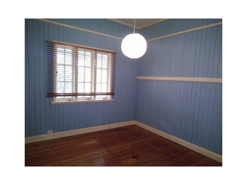 130 Appel Street, Graceville QLD 4075