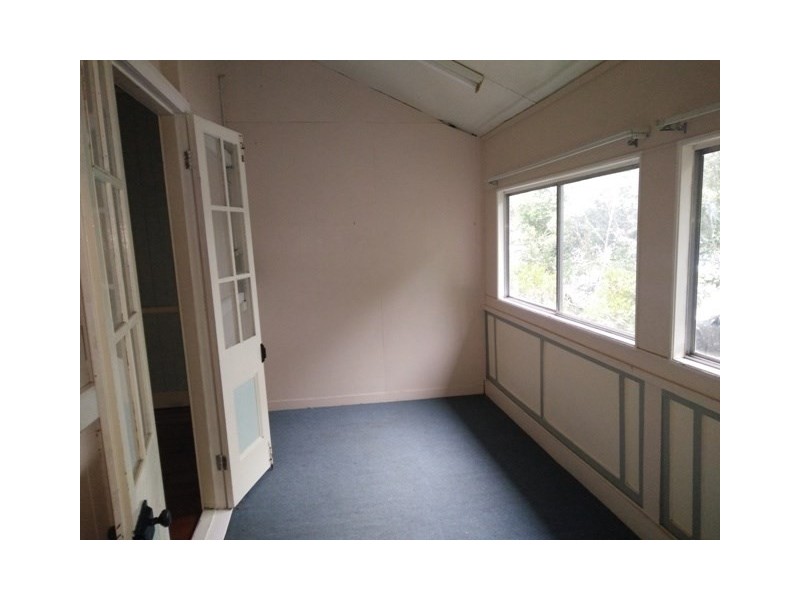 130 Appel Street, Graceville QLD 4075