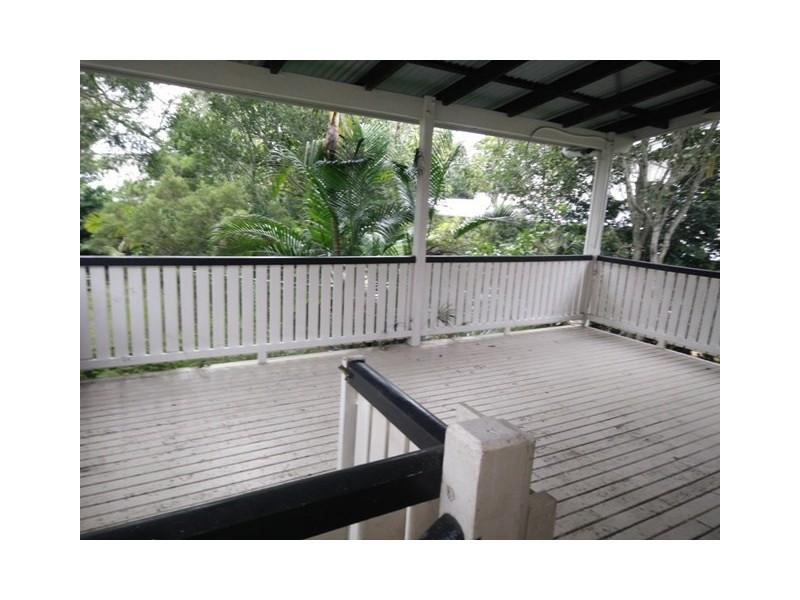 130 Appel Street, Graceville QLD 4075