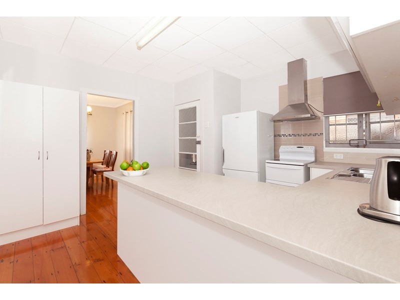 1155 Oxley Road, Oxley QLD 4075