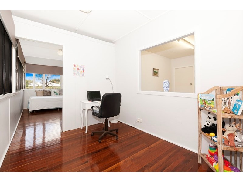 1155 Oxley Road, Oxley QLD 4075