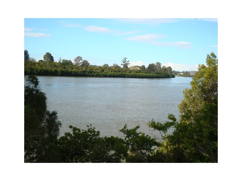 19 Graceville Avenue, Graceville QLD 4075