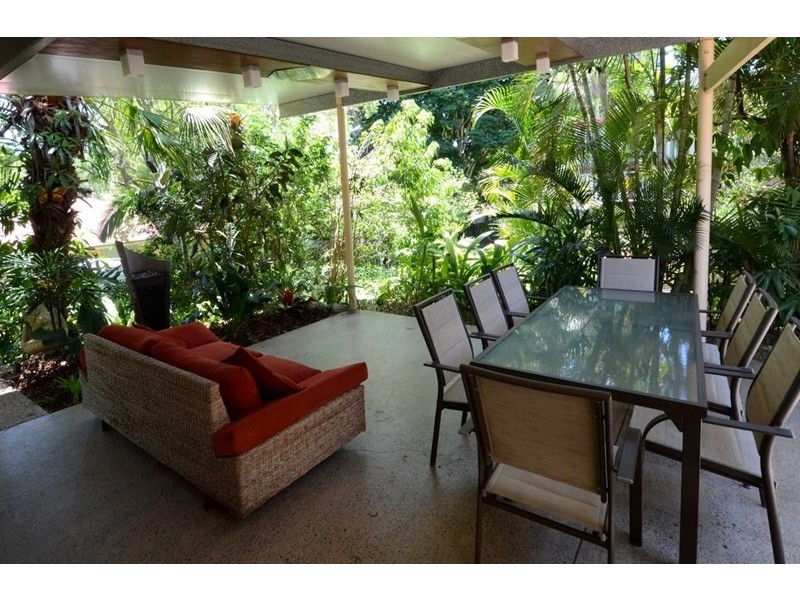 109 Englefield Road, Oxley QLD 4075