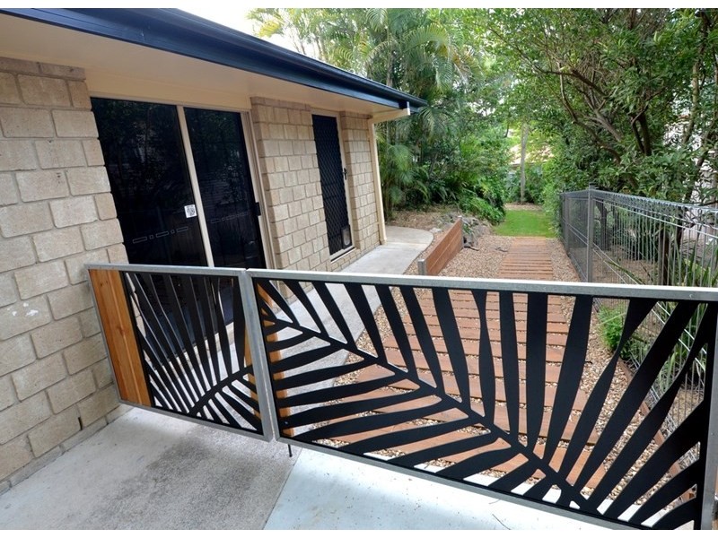 109 Englefield Road, Oxley QLD 4075