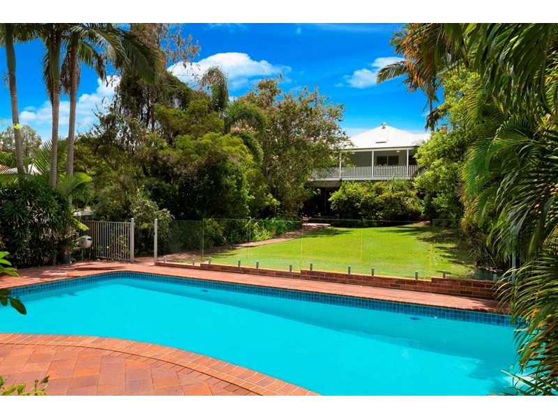 30 Ferry Street, Sherwood QLD 4075