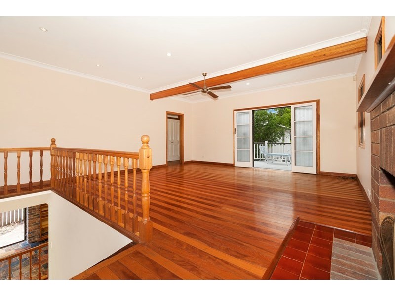 30 Ferry Street, Sherwood QLD 4075