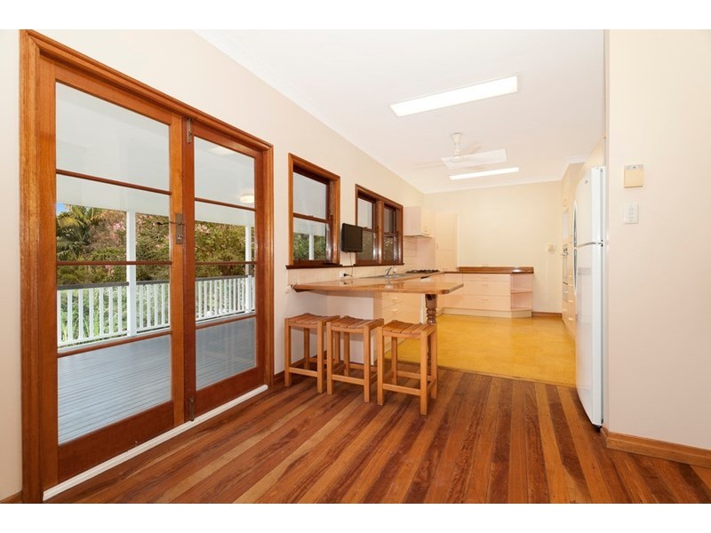 30 Ferry Street, Sherwood QLD 4075