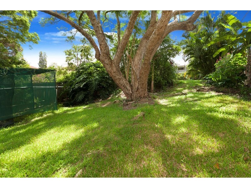 30 Ferry Street, Sherwood QLD 4075