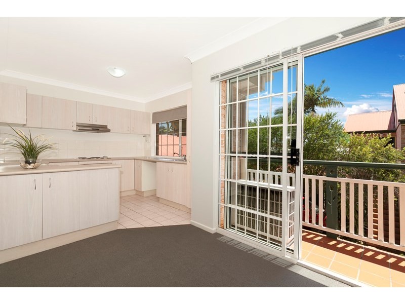 12/3 Central Avenue, Sherwood QLD 4075