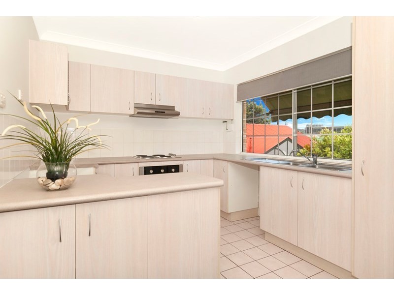 12/3 Central Avenue, Sherwood QLD 4075