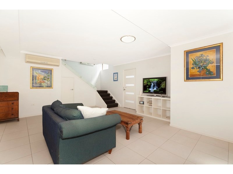 4/20 Skew Street, Sherwood QLD 4075