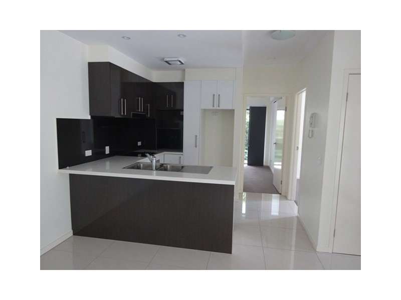 2/31 Skew Street, Sherwood QLD 4075