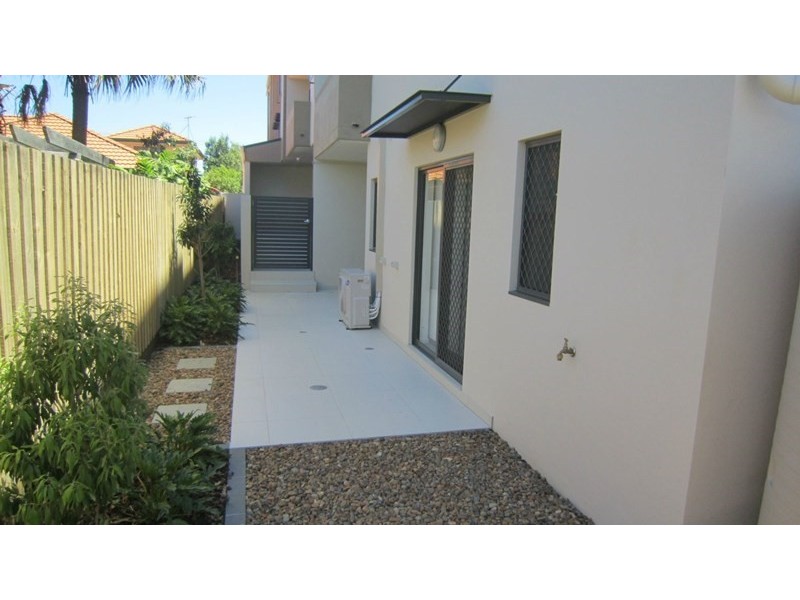 2/31 Skew Street, Sherwood QLD 4075