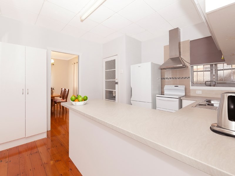 1155 Oxley Road, Oxley QLD 4075