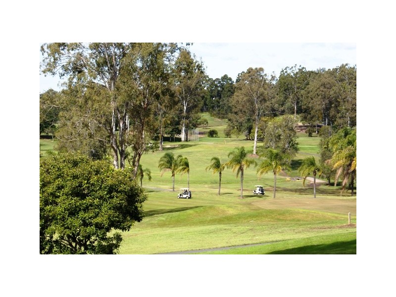 6 Highland Terrace, St Lucia QLD 4067