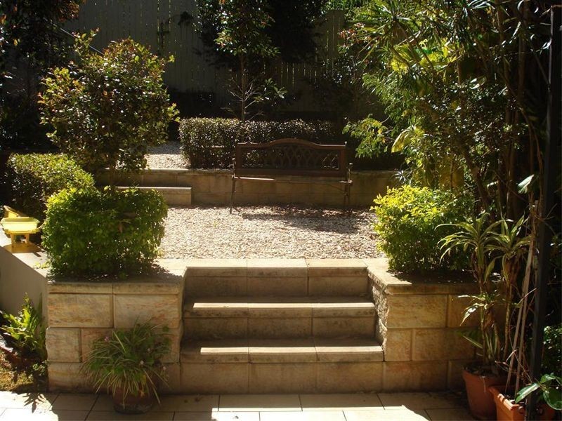 6 Highland Terrace, St Lucia QLD 4067