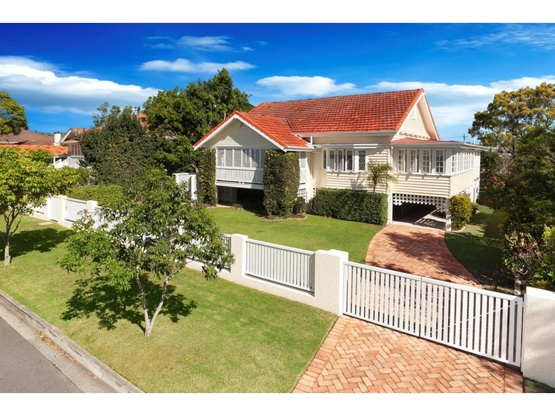 50 Elliott Street, Clayfield QLD 4011