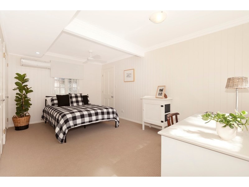 50 Elliott Street, Clayfield QLD 4011