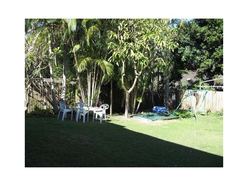 37 Calston Street, Oxley QLD 4075