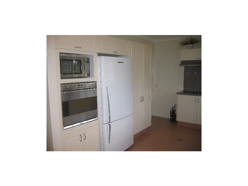 19 Cottesmore Street, Fig Tree Pocket QLD 4069