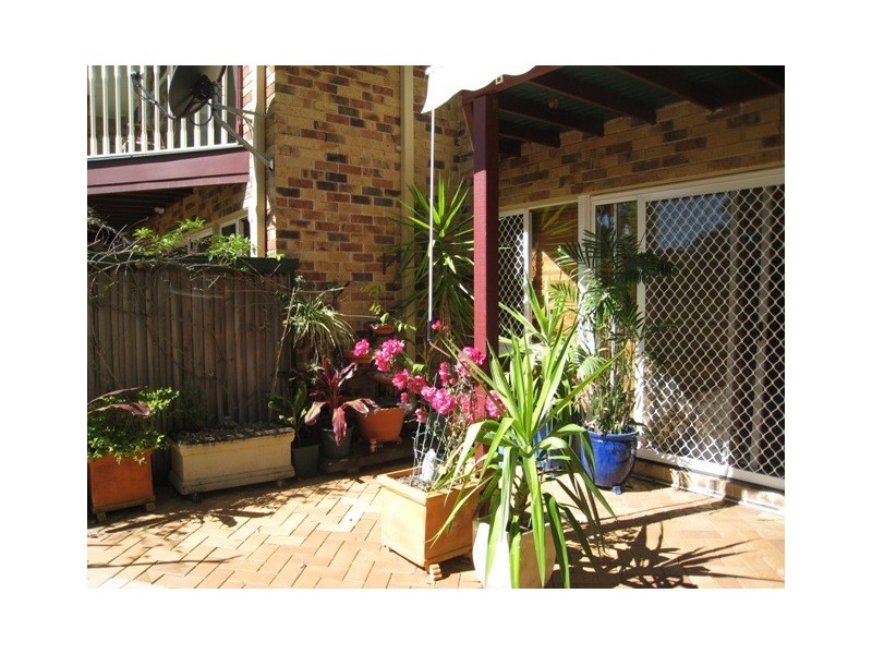 8/302 College Road, Karana Downs QLD 4306